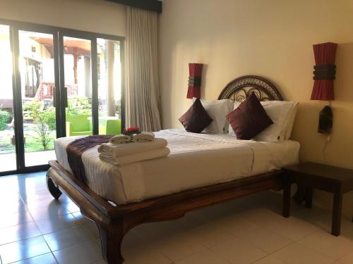 Phi Phi Villa Resort-SHA Extra Plus客房内的一张或多张床位