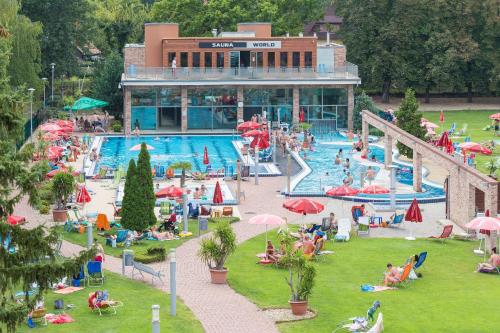 布达佩斯布达佩斯假日海滩疗养及桑拿公园酒店的相册照片