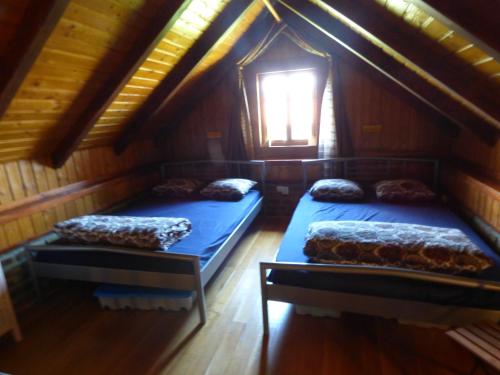 Cottage Plavi Lav Potok客房内的一张或多张床位