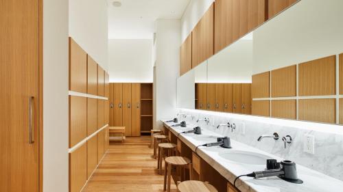 THE THOUSAND KYOTO的一间浴室