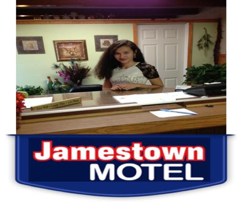 Jamestown Motel大厅或接待区
