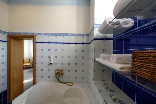 Hotel Na Zámečku的一间浴室