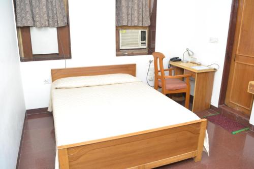 小屋酒店客房内的一张或多张床位