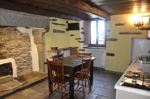 Il Borgo Di Monica的厨房或小厨房