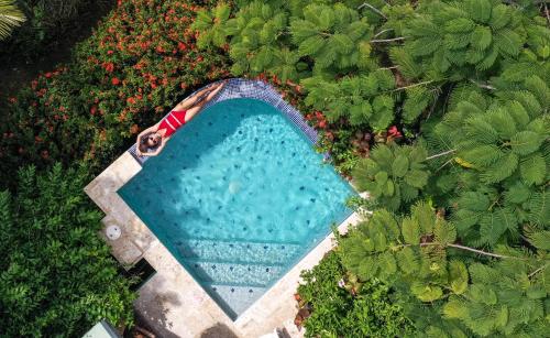 葫芦湾度假村及水疗中心 - 仅限成人度假酒店内部或周边泳池景观