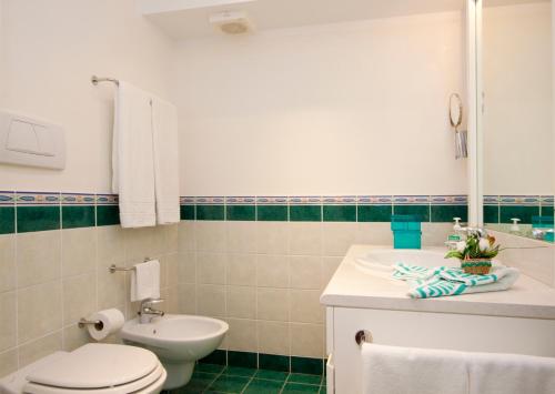 维拉斯克兹洋房酒店的一间浴室