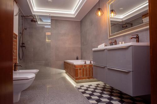 维拉斯塔罗斯提酒店的一间浴室