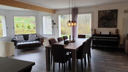 CorcieuxGERARDMER La villa de Corcieux的相册照片