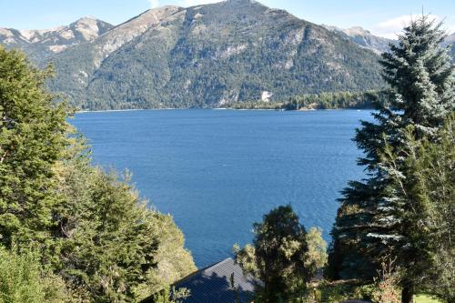 山景或在山林小屋看到的山景