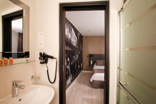 伊甸园歌剧院酒店 的一间浴室
