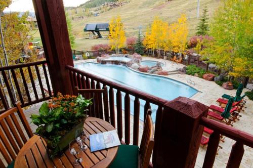The Ritz-Carlton Club, Two-Bedroom WR Residence 2410, Ski-in & Ski-out Resort in Aspen Highlands平面图