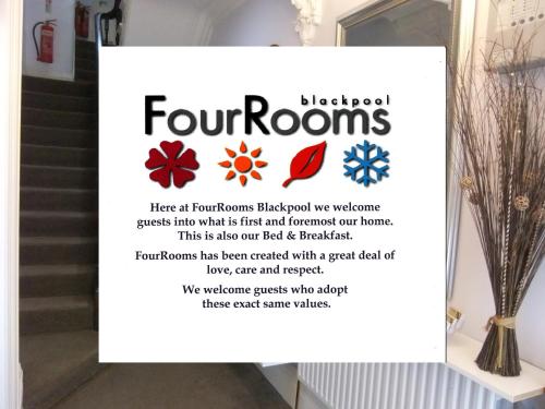 布莱克浦FourRooms - Couples Only的商店门口的花标