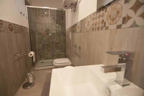 Relais Bijoux Napoli的一间浴室