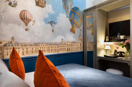 巴黎Hotel & Spa de Latour Maubourg的卧室配有大教堂宫壁画