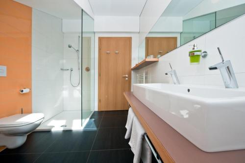 施维格尔创意酒店的一间浴室