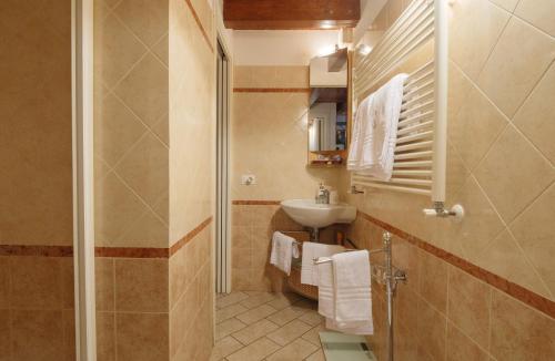 Casa Snomata的一间浴室