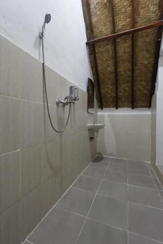 Jingga Home Penida的一间浴室
