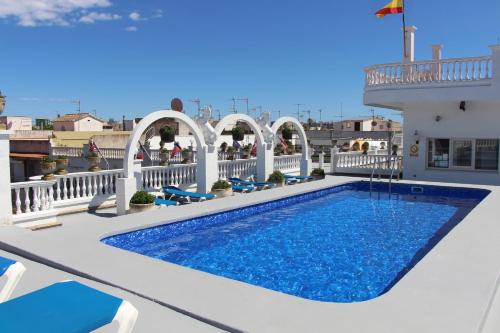 布拉内斯Apartamentos Las Americas - Blanes Beach的相册照片