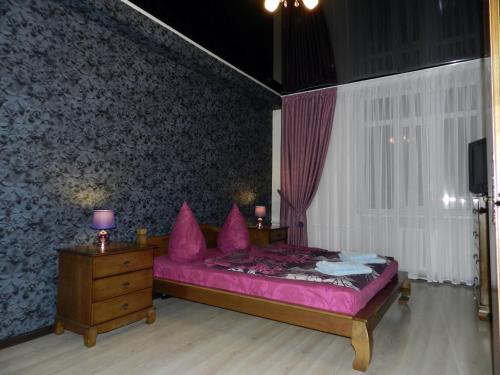 3-room Luxury Apartment 100m2 on Sobornyi Avenue 193, by GrandHome客房内的一张或多张床位
