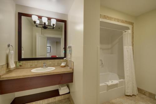 斯特拉斯科酒店的一间浴室