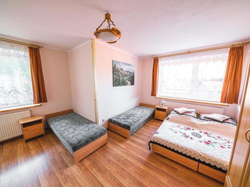 Hostel & Apartments u Florka 2客房内的一张或多张床位