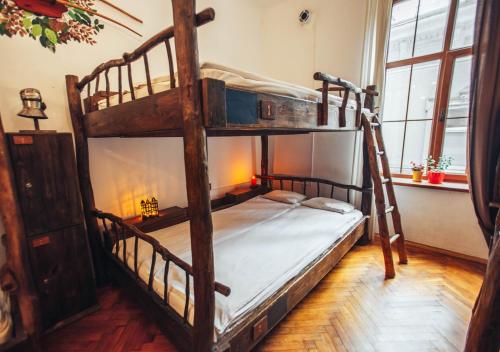郭斯特 - 中世纪旅馆客房内的一张或多张床位