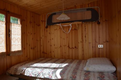 Camping Du Parc客房内的一张或多张床位