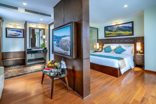 Sapa Relax Hotel & Spa客房内的一张或多张床位