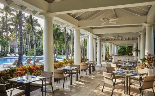 巴哈马海洋俱乐部四季度假村餐厅或其他用餐的地方