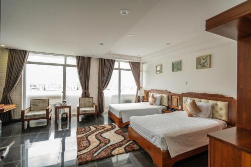 波来古市Duc Long Gia Lai Hotels & Apartment的相册照片