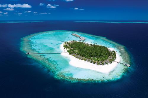 妮兰朵南环礁Baglioni Resort Maldives - Luxury All Inclusive的海洋中心形的岛屿
