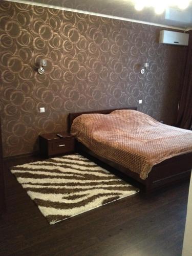 Luxury apartment city Nikolaev客房内的一张或多张床位
