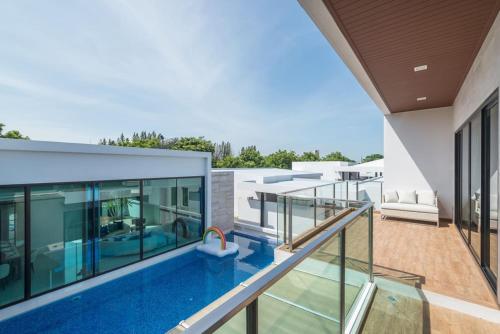 纳仲天Mövenpick Luxury Villa2FL-Private Pool-SHA CERTIFIED的相册照片