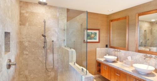 坡伊普捕鲸湾酒店的一间浴室