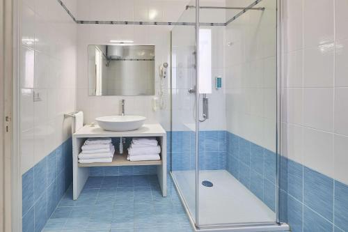 Costa del Salento - CDSHotels的一间浴室