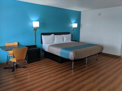 Motel 6 Chattanooga - Airport客房内的一张或多张床位