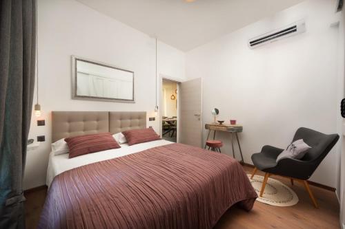 Apartment Altana with free parking客房内的一张或多张床位