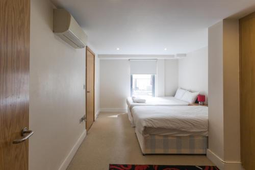 伦敦Lovely 2 Bed 2 Bath Apartment Central London的相册照片