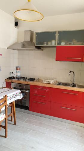 Appartamento的厨房或小厨房
