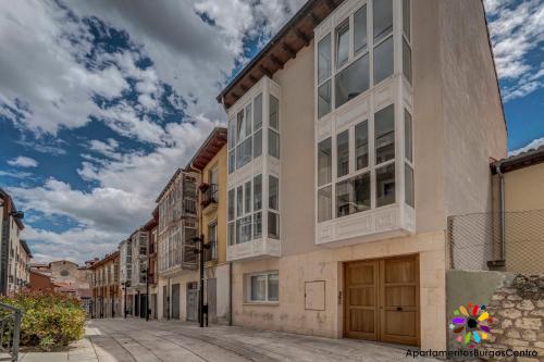 布尔戈斯Edificio Aptos Turisticos - Burgos Centro HC7的相册照片