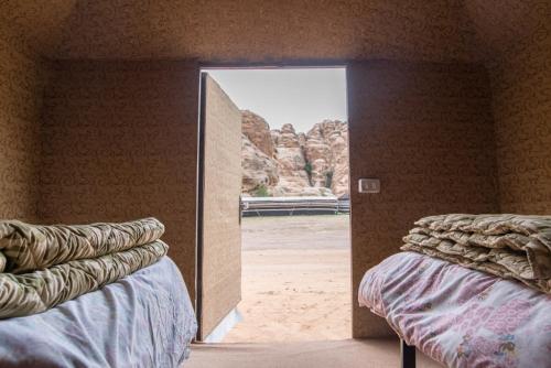 Ammarin Bedouin Camp客房内的一张或多张床位