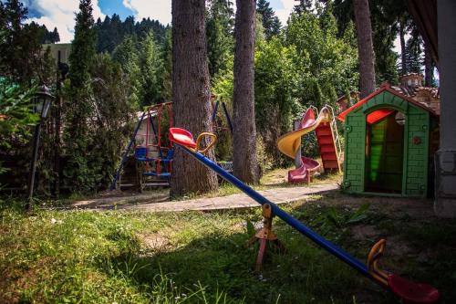 Alpin Borovets, Алпин Боровец的儿童游玩区