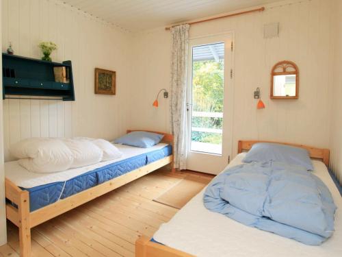 Udsholt SandThree-Bedroom Holiday home in Græsted 4的相册照片