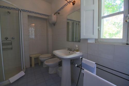 法托瑞亚迪卡瓦里奥尼农家乐的一间浴室