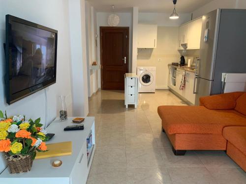 Apartamento Babú, Puertito de Güímar Beach的休息区