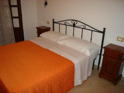 Brezza Marina客房内的一张或多张床位