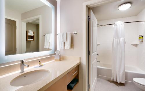 盖恩斯维尔Staybridge Suites - Gainesville I-75, an IHG Hotel的相册照片