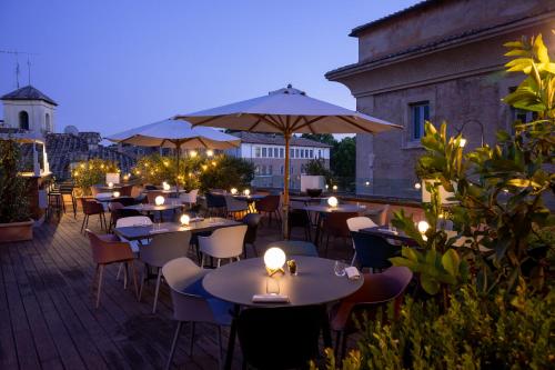 DOM Hotel Roma - Preferred Hotels & Resorts餐厅或其他用餐的地方