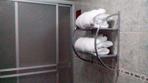 茵卡帕斯酒店的一间浴室