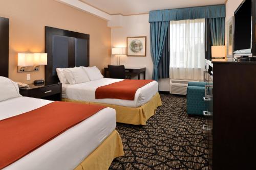 莱克伍德Holiday Inn Express & Suites Tacoma South - Lakewood, an IHG Hotel的相册照片